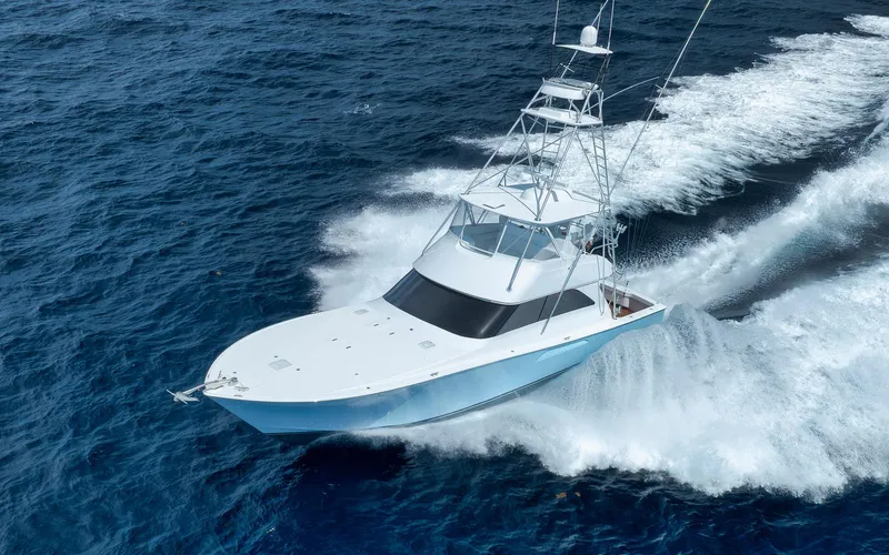 Amuck Yacht Photos Pics 