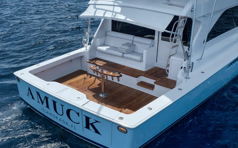 Amuck Yacht Photos Pics 