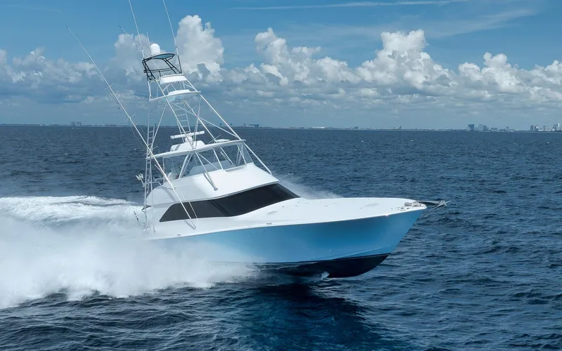 Amuck Yacht Photos Pics 