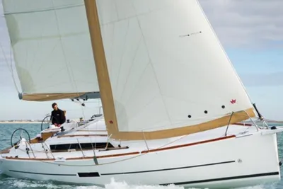 2017 Dufour 350 Grand Large