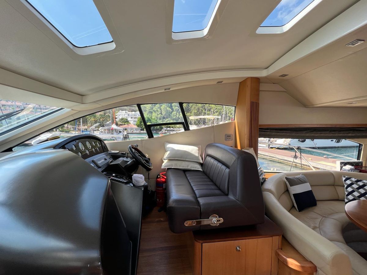 2008 Sunseeker 55 