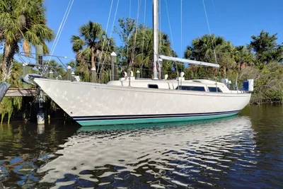 1981 C&C Landfall 35