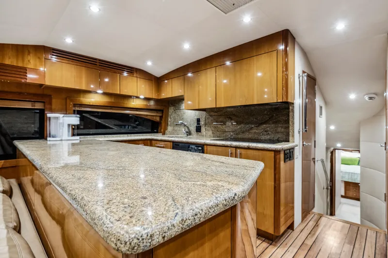 Cast Away Yacht Photos Pics 