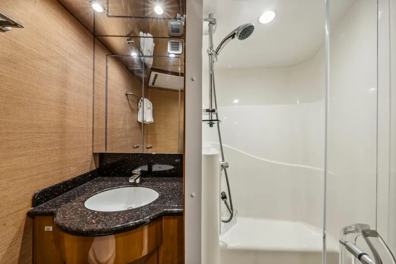 Cast Away Yacht Photos Pics 