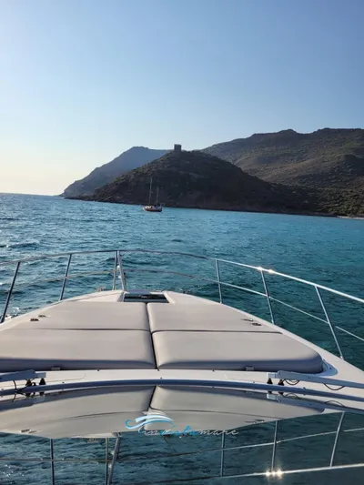  Yacht Photos Pics Atlantis 51 prua