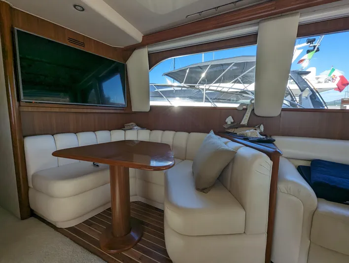 Yellowfin Yacht Photos Pics Viking 54 Convertible dinette