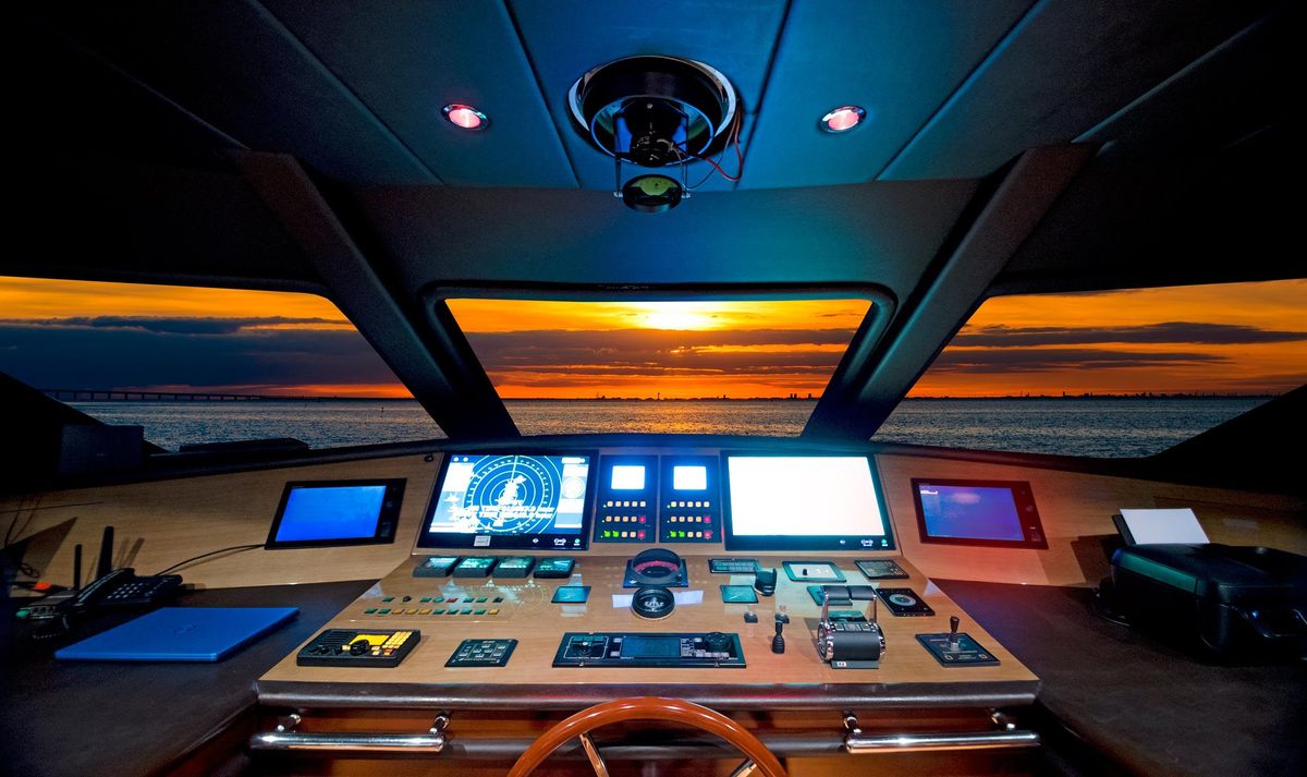 2003 Benetti 115 