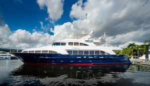 Benetti 115 Classic