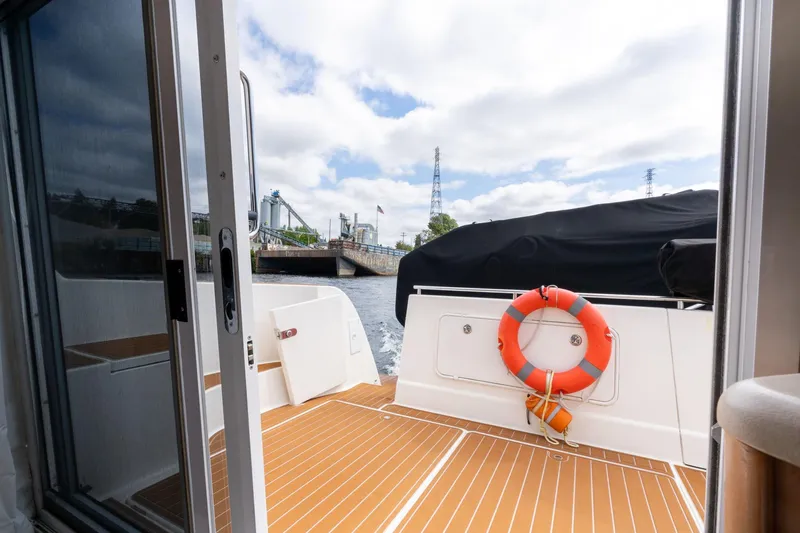 Dancing Bare Yacht Photos Pics 