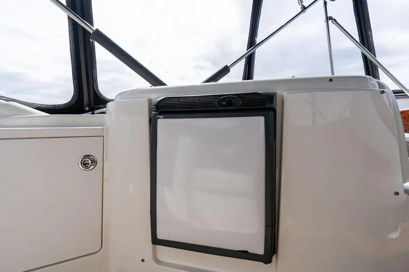 Dancing Bare Yacht Photos Pics 