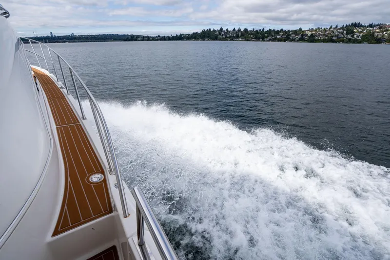 Dancing Bare Yacht Photos Pics 