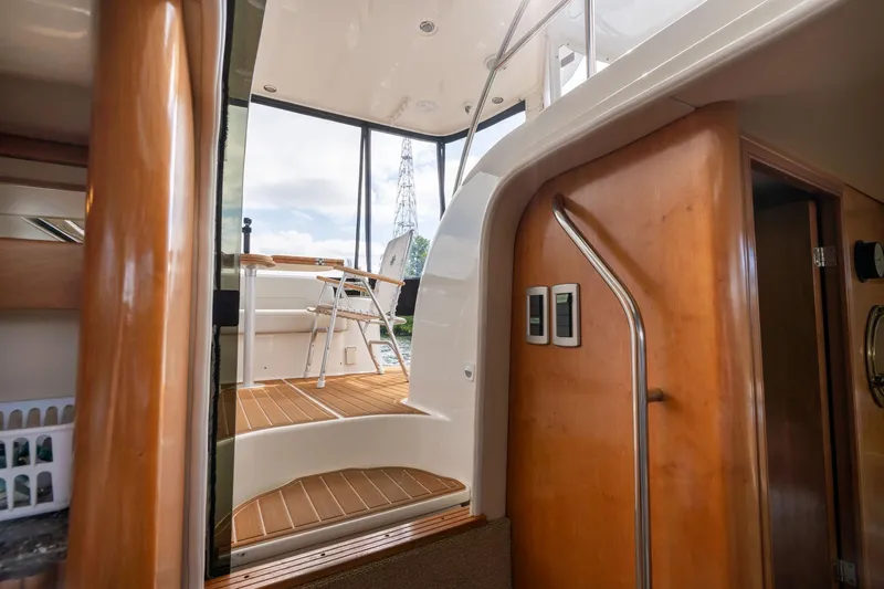 Dancing Bare Yacht Photos Pics 