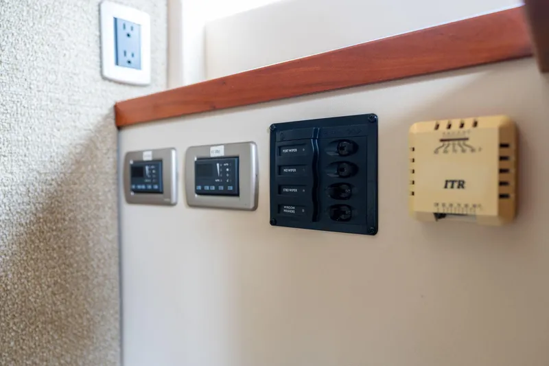 Dancing Bare Yacht Photos Pics 