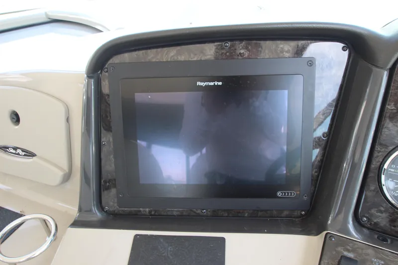  Yacht Photos Pics Raymarine display on 2008 Sea Ray 44 Sundancer yacht dashboard.
