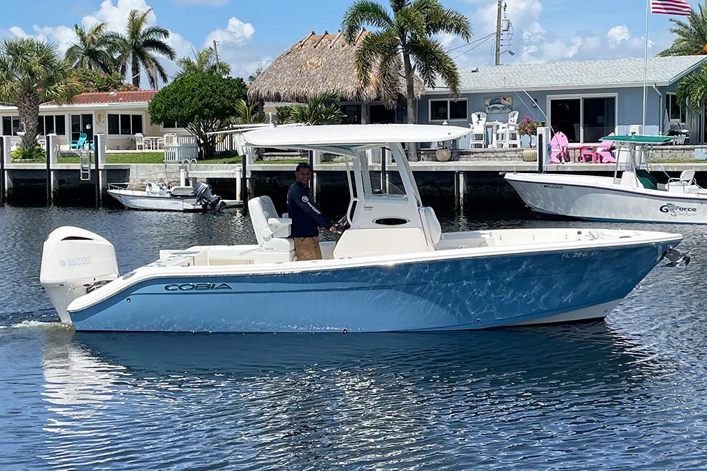 2021 Cobia 240 Center Console Center Console for sale - YachtWorld