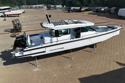 2024 Axopar 37XC CROSS CABIN