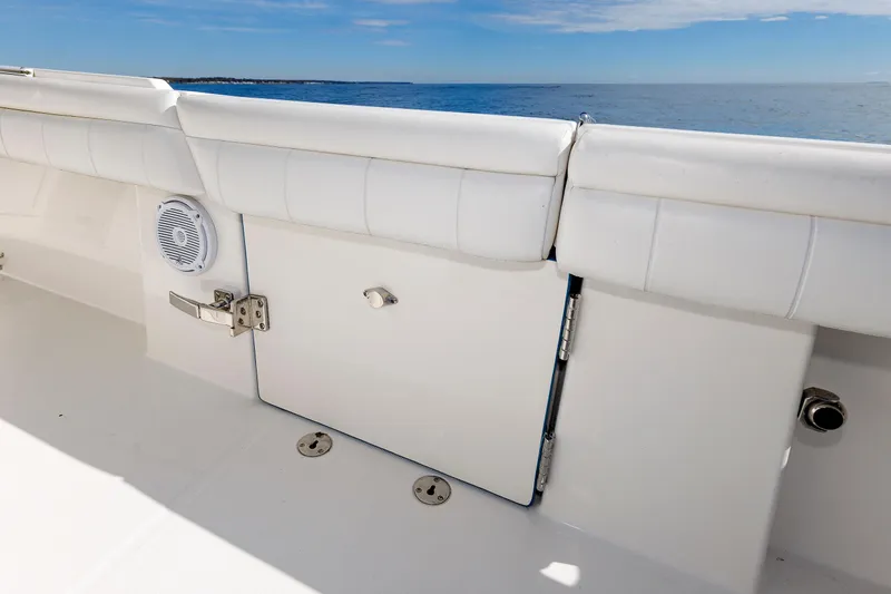 Rodzina Yacht Photos Pics Regulator 34 RODZINA - Cockpit