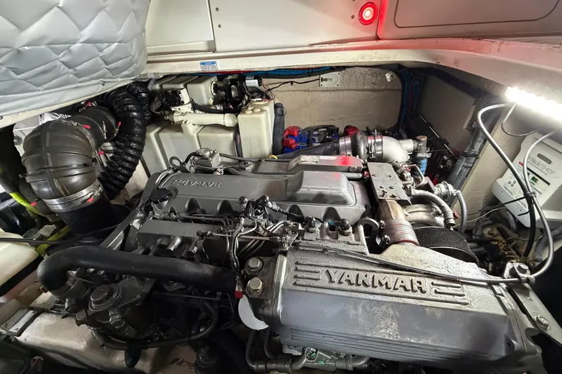 Good Juju Yacht Photos Pics Engine room of a 2005 Sea Ray 360 Sundancer with Yanmar engine.