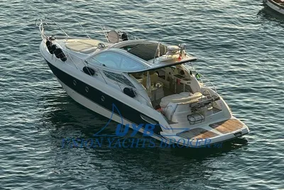 2007 Cranchi Mediterranee 43 Hard Top