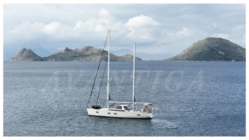  Yacht Photos Pics AMEL 55