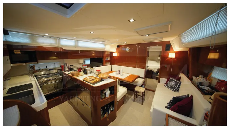  Yacht Photos Pics AMEL 55