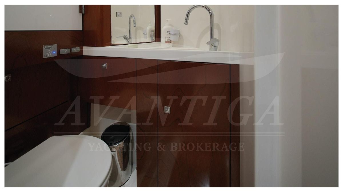 2015 Amel 56 