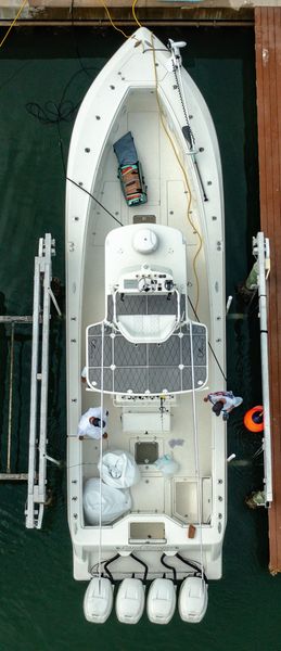 2016 SeaVee 390z Center Console