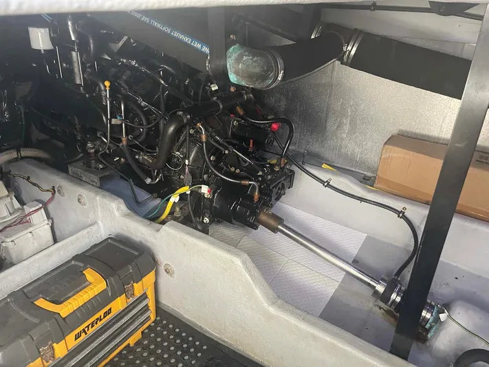 Spoonbill Yacht Photos Pics 