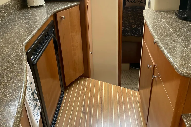 No Limit Yacht Photos Pics 