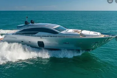 2010 Pershing 80