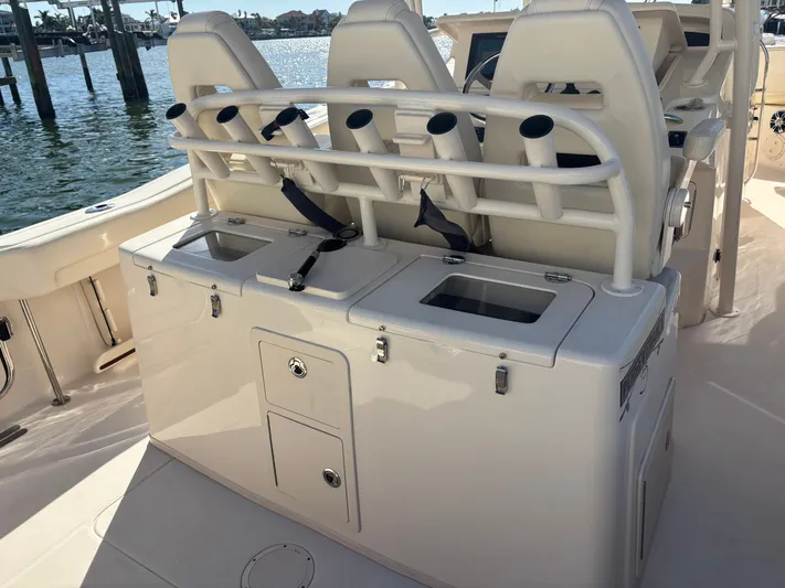  Yacht Photos Pics 2020 GRADY-WHITE 336 CANYON - Image 17