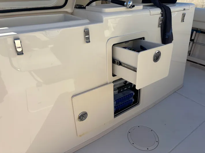  Yacht Photos Pics 2020 GRADY-WHITE 336 CANYON - Image 16