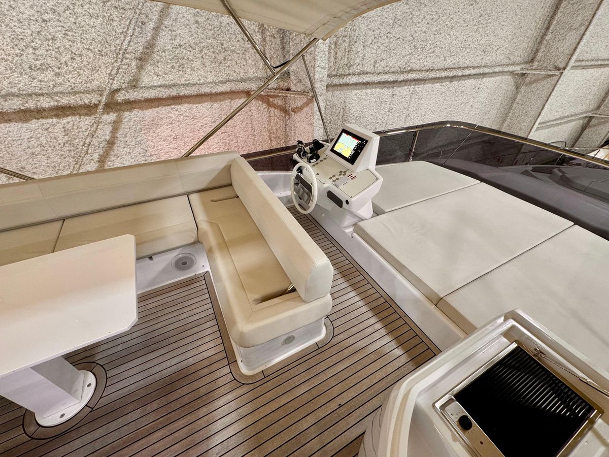 2022 Ferretti Yachts 57 