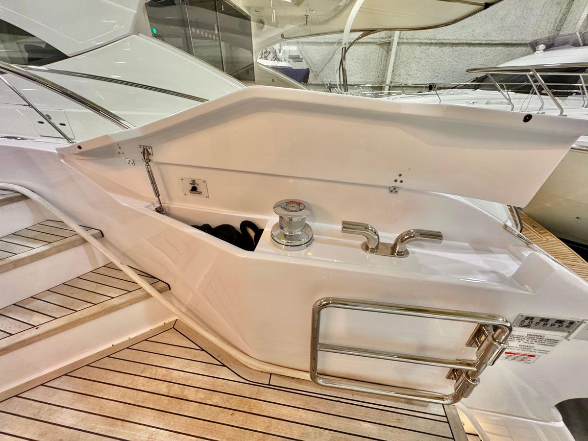 2022 Ferretti Yachts 57 