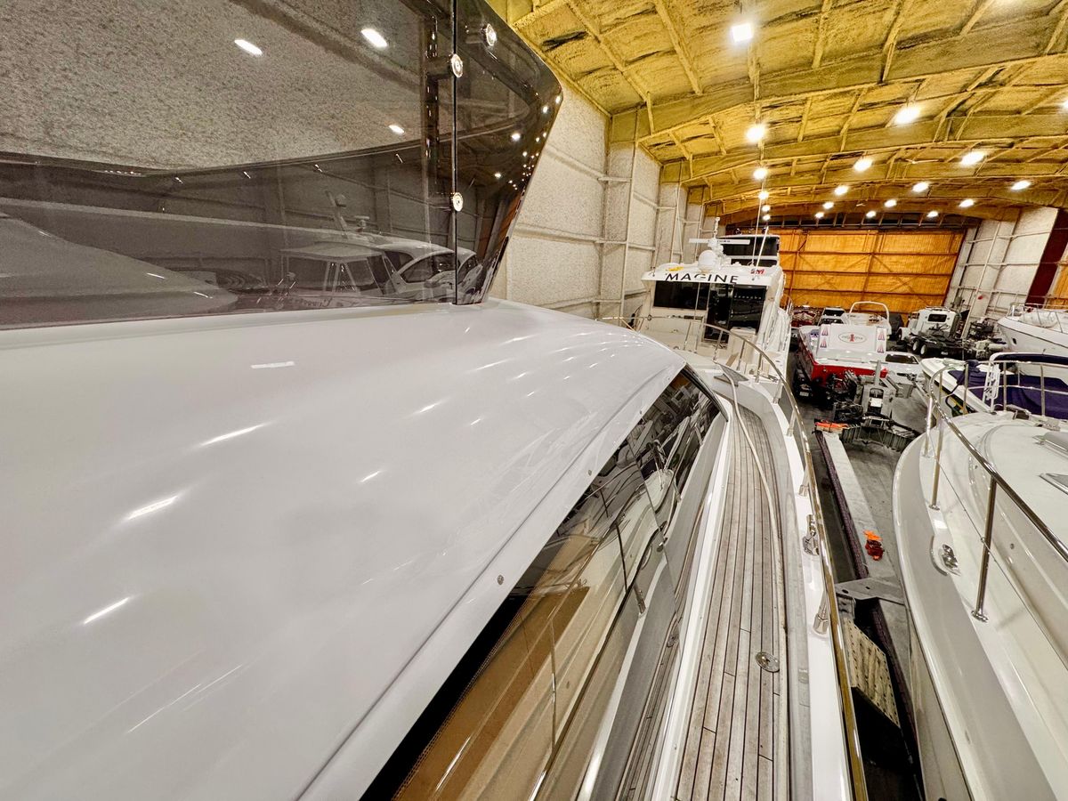 2022 Ferretti Yachts 57 