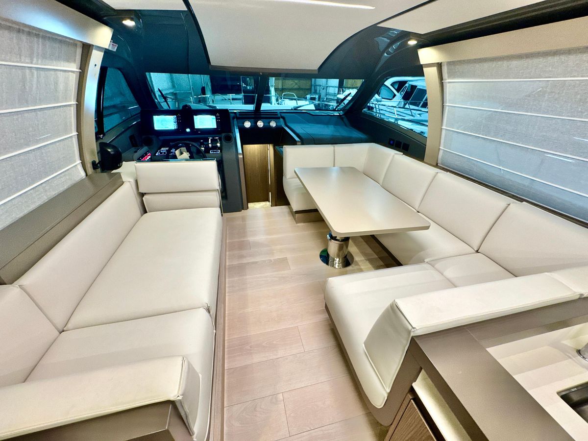 2022 Ferretti Yachts 57 