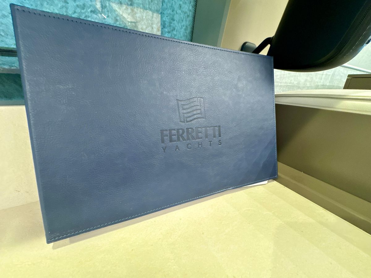 2022 Ferretti Yachts 57 
