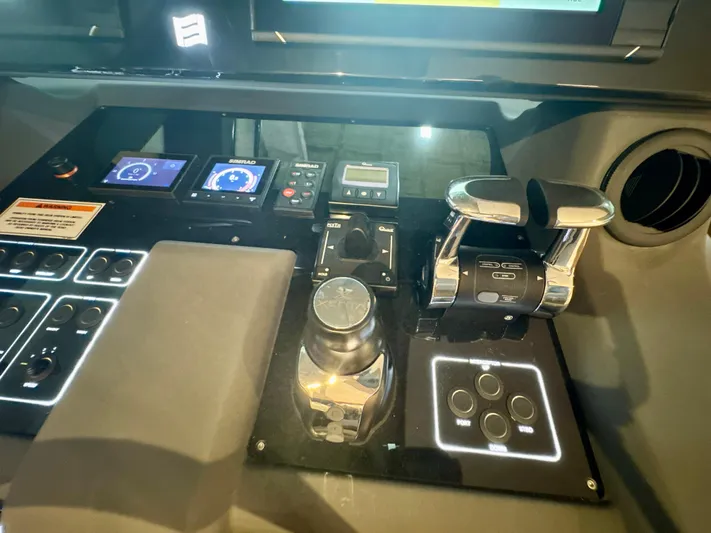 Time To Fly Yacht Photos Pics 