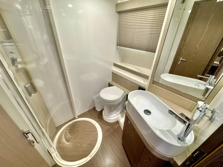 Time To Fly Yacht Photos Pics 