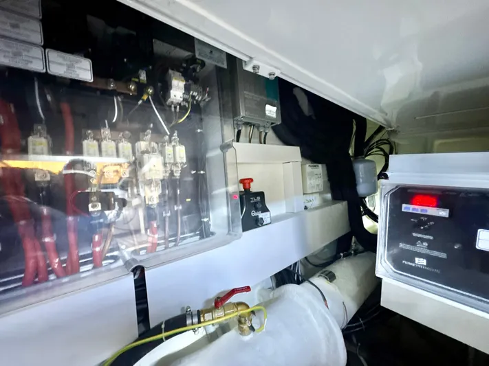 Time To Fly Yacht Photos Pics 