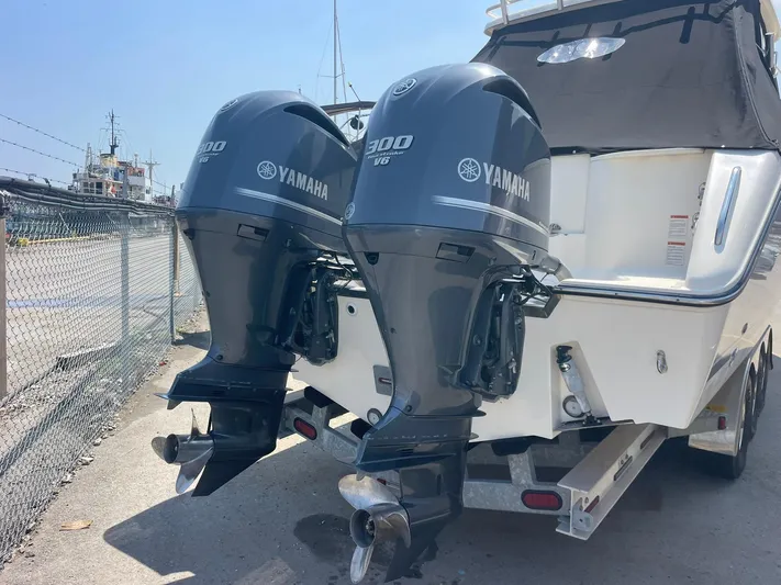  Yacht Photos Pics 2012 Pursuit OS 315 Offshore boat with dual Yamaha 300 V6 outboard engines.