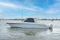 2020 Boston Whaler 38 Realm
