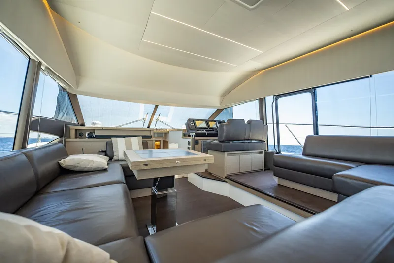 Aura Yacht Photos Pics 