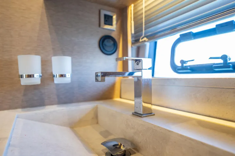 Aura Yacht Photos Pics 