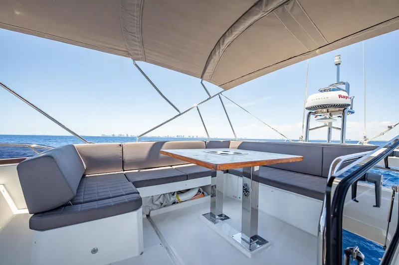 Aura Yacht Photos Pics 