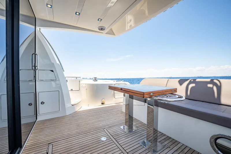 Aura Yacht Photos Pics 