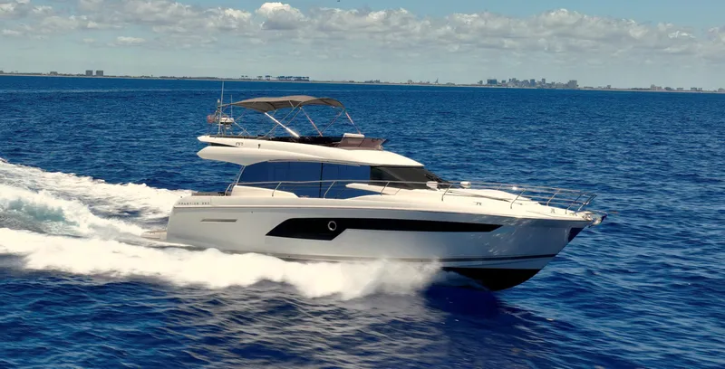 Aura Yacht Photos Pics 