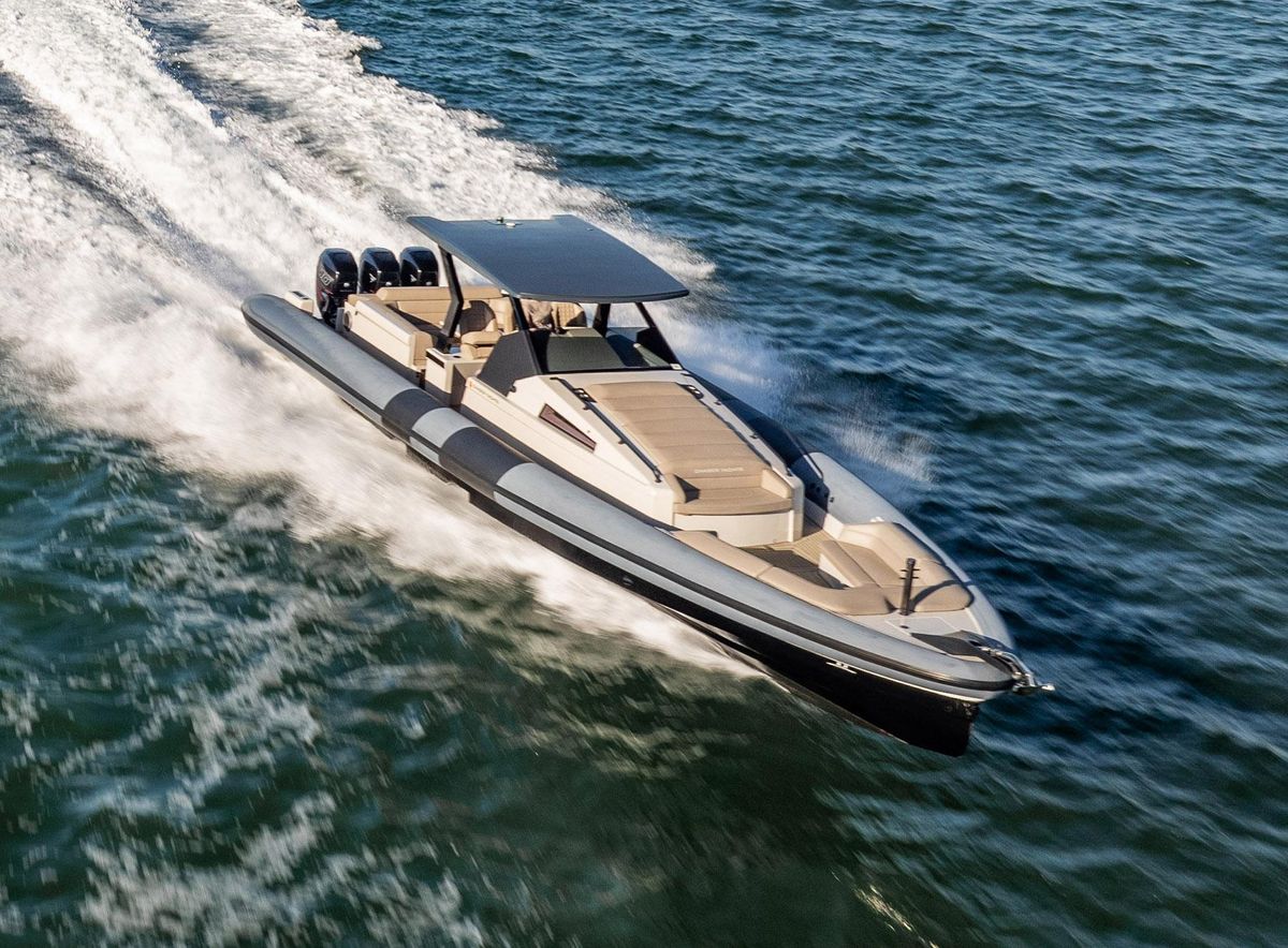 2019 Chaser 52 
