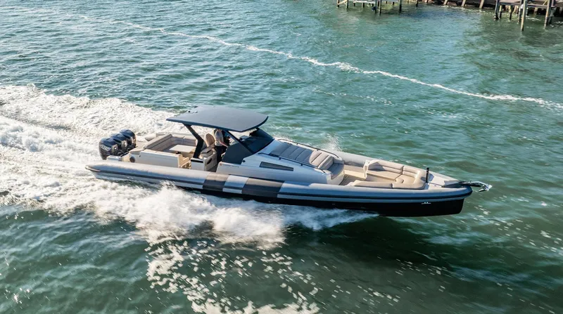 Se7en Yacht Photos Pics 