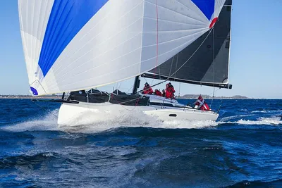 X-Yachts XR-41